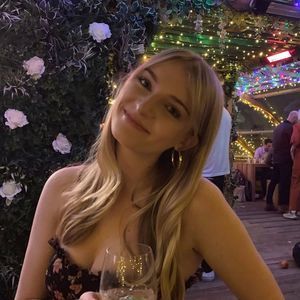 Meet your Posher, Tess